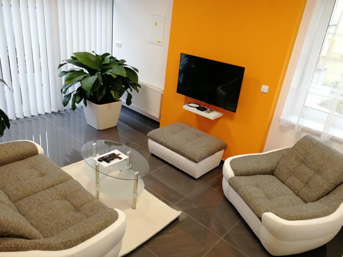 Apartmany Duo Dačice Εξωτερικό φωτογραφία